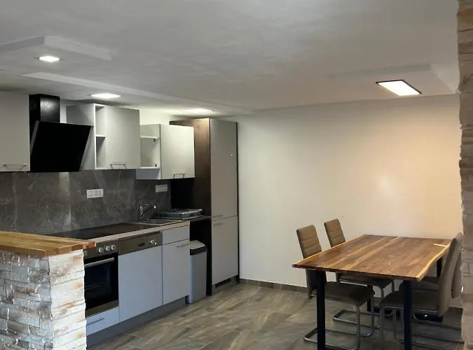 Apartma Rocica Dejan Ursic Sobodajalec * コバリード